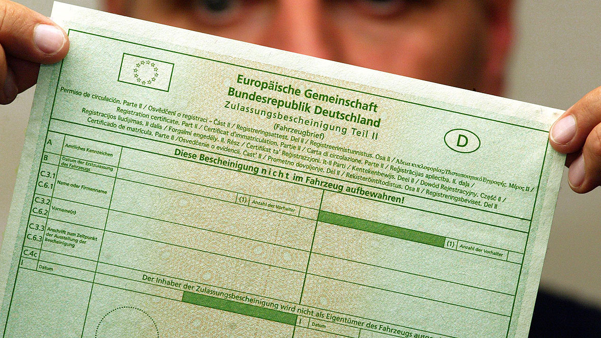 Tłumaczenia przysięgłe dokumentów samochodowych EU i USA